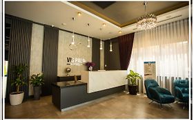 Vis Palm Hotel Ganja